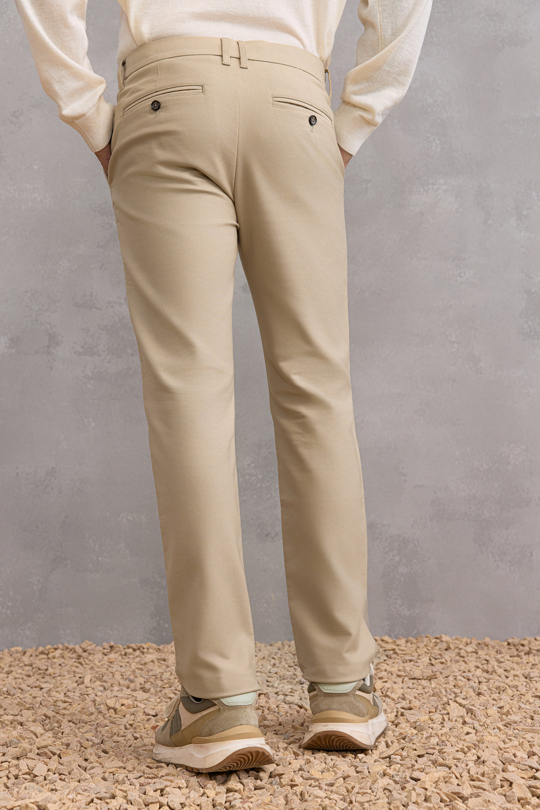 Comfort Stretch Brushed-Back 休閒長褲