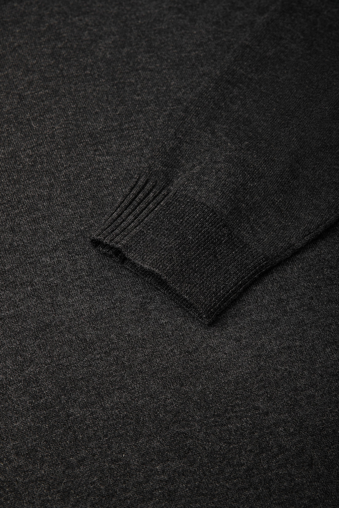 Wool & Cashmere Blend 針織毛衣