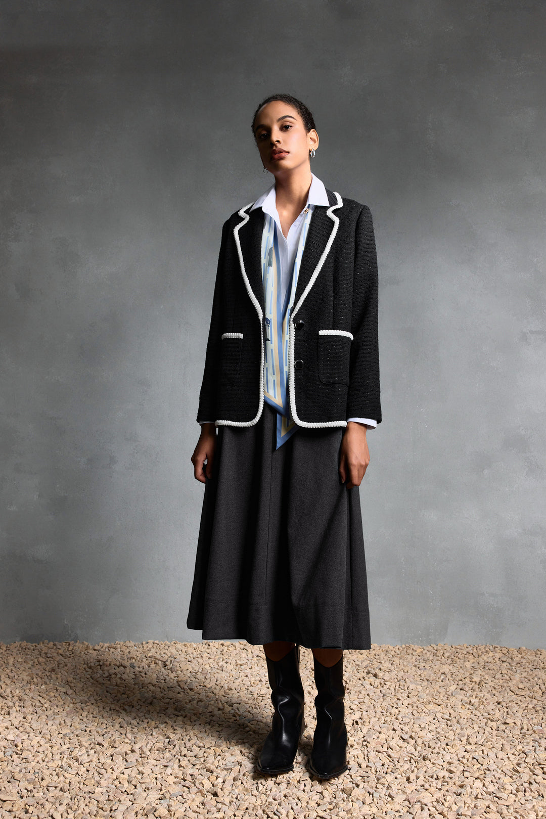 Notch Lapel Long Sleeve Blazer