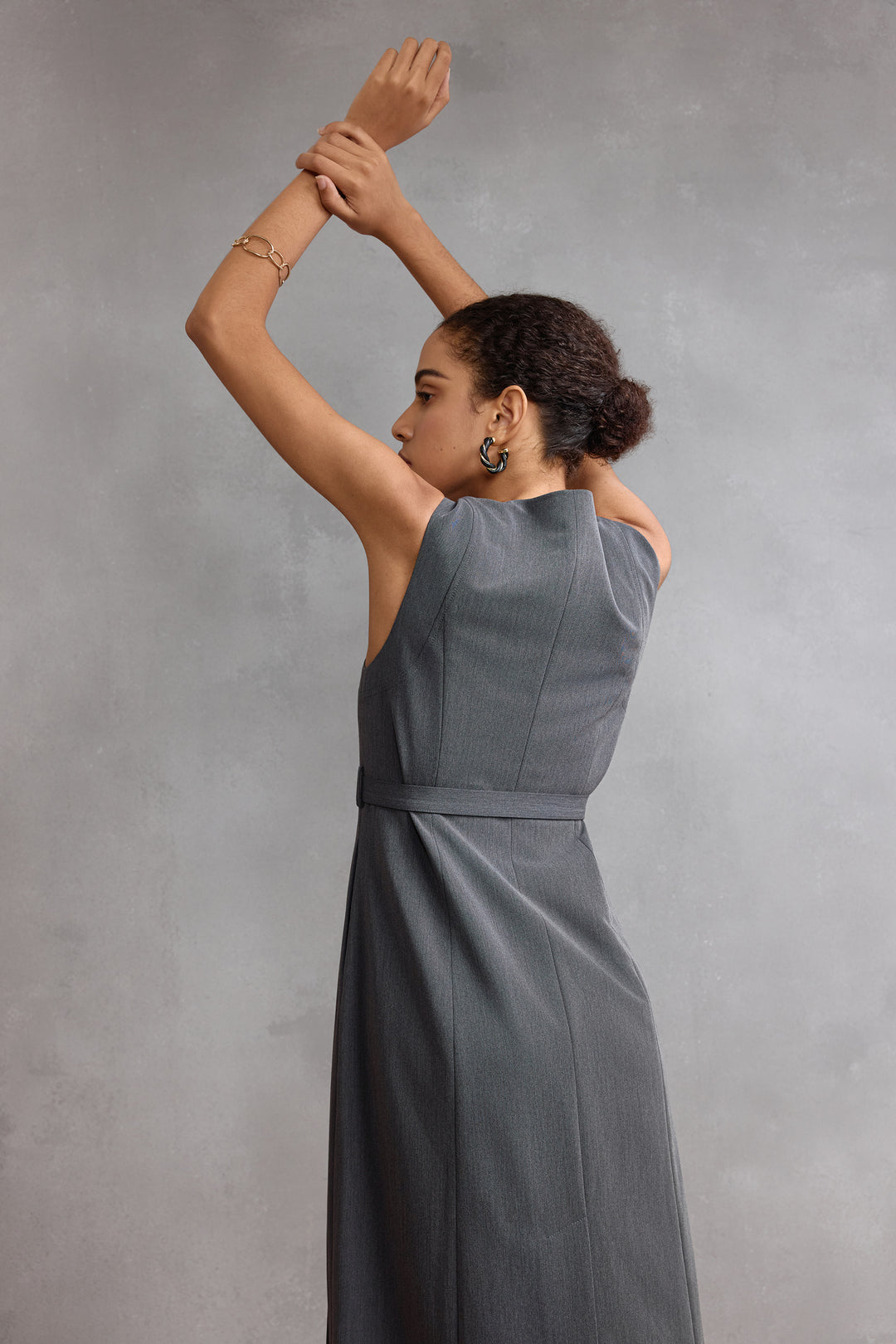 翻領無袖連身裙