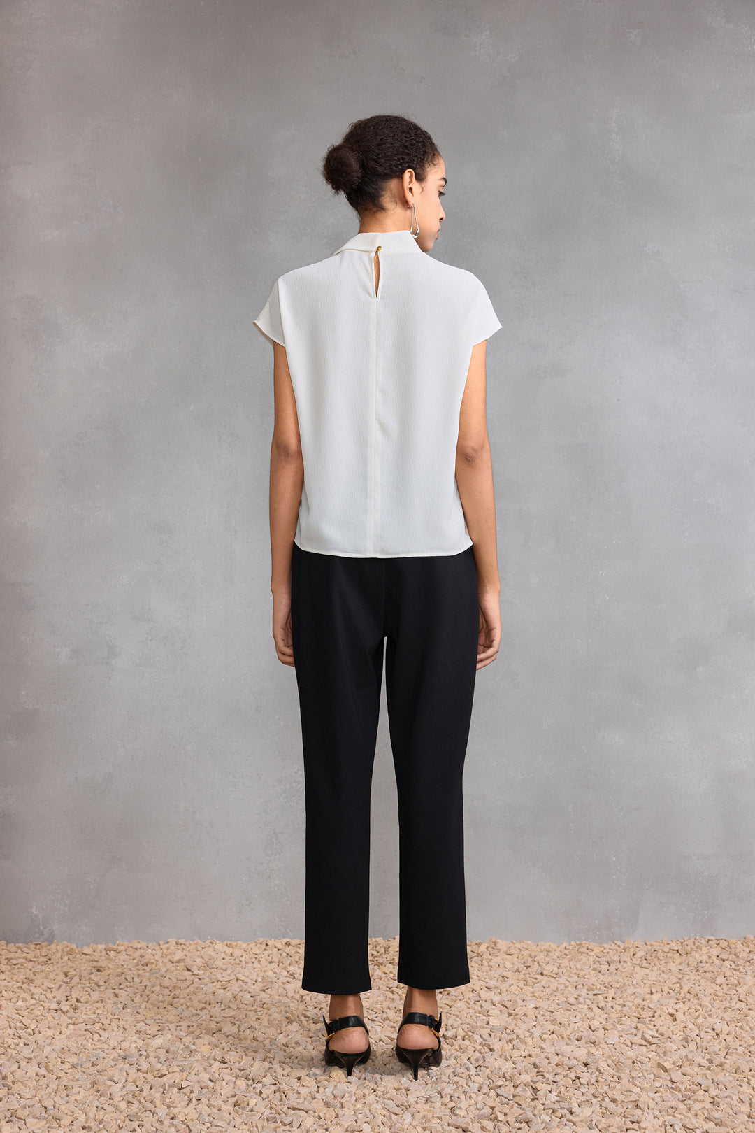 煙管褲型休閒長褲