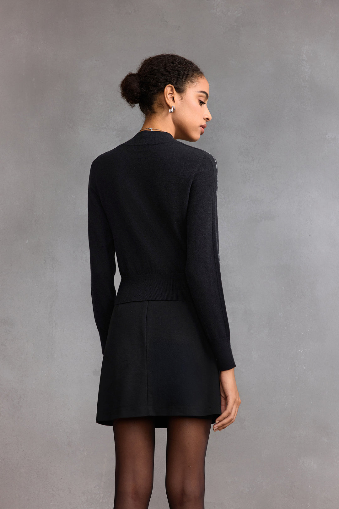 半高領長袖針織毛衣