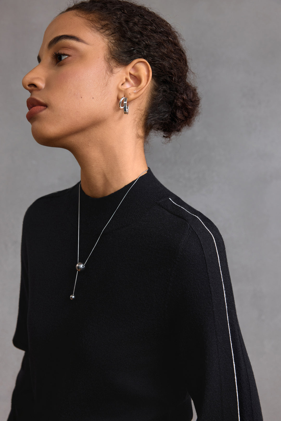 半高領長袖針織毛衣