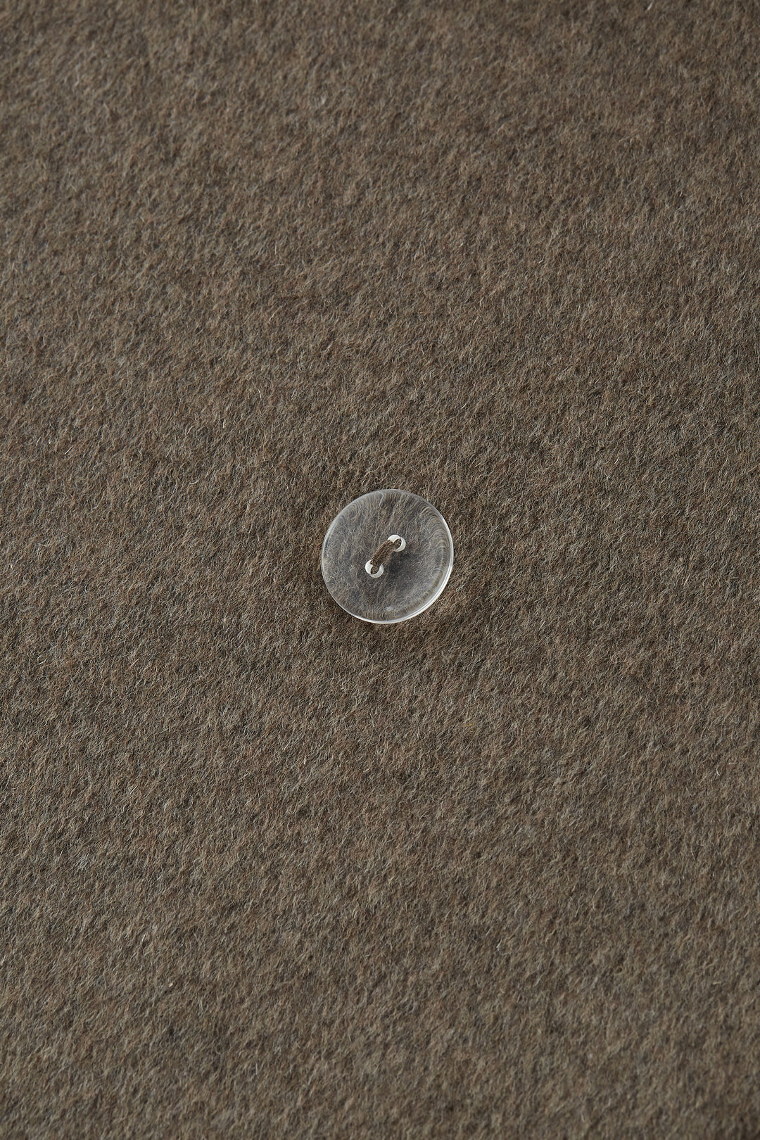 BLAACK | 翻領長袖大衣