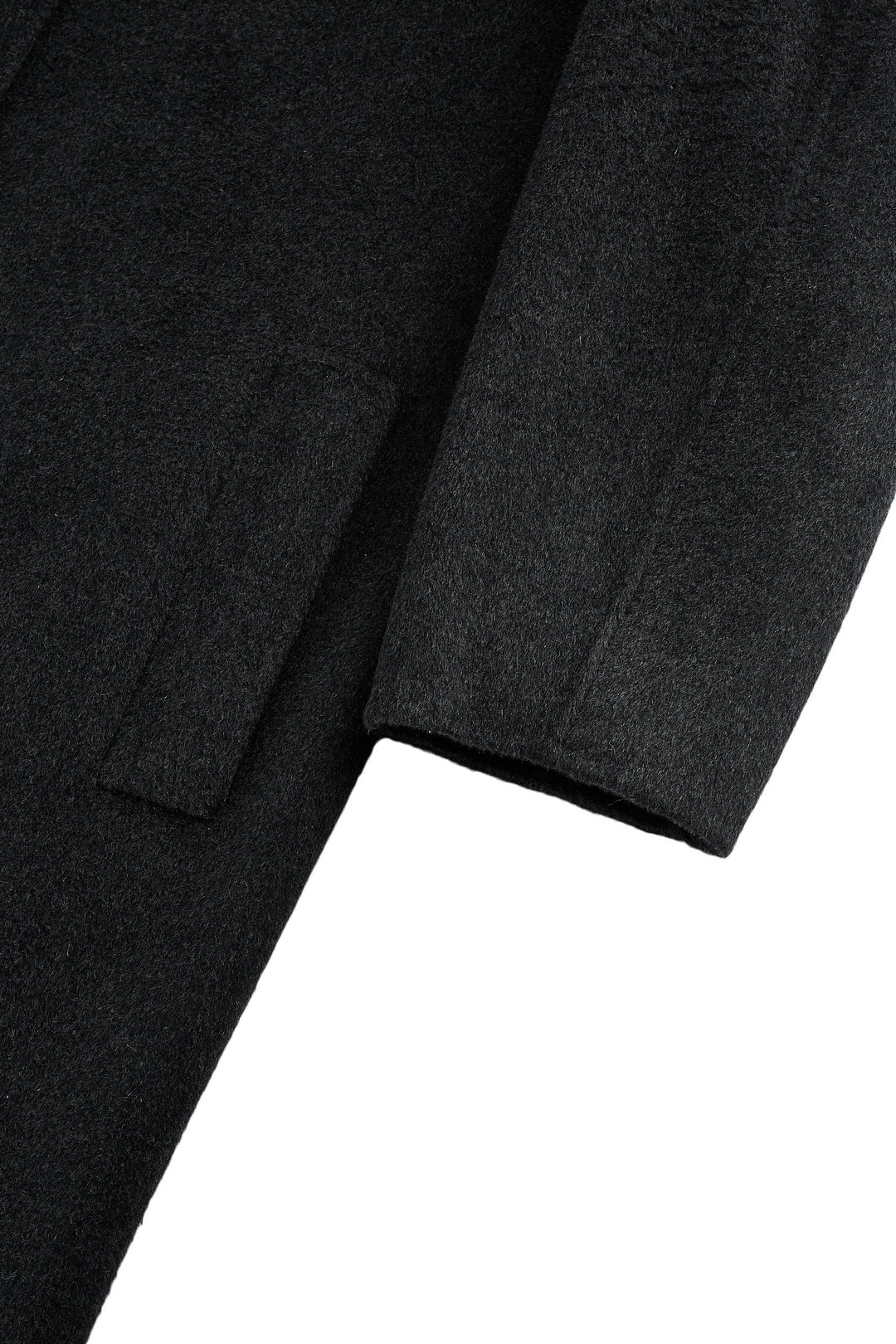 BLAACK | Wool 翻領大衣