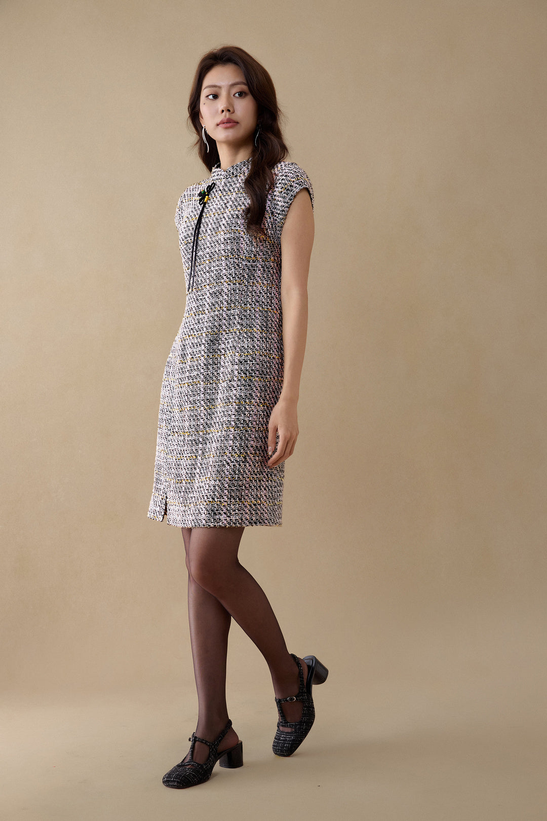 企領蓋袖連身裙