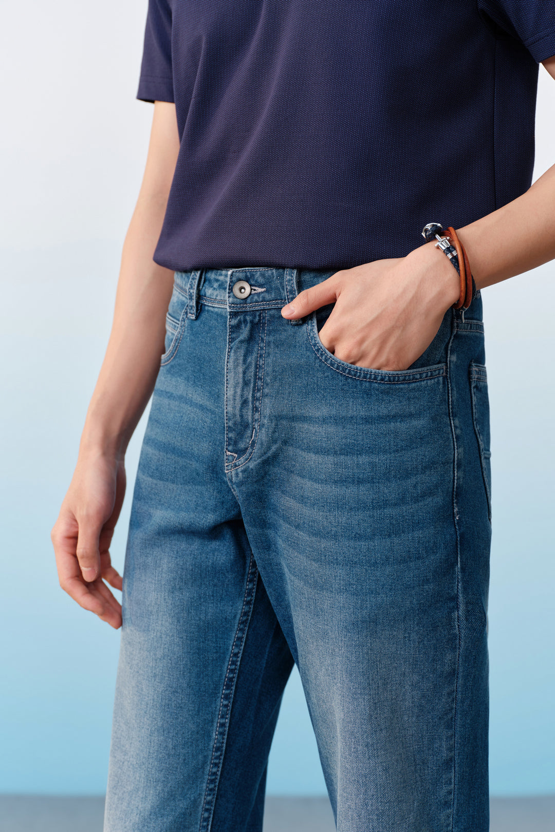 Regular Fit 牛仔褲