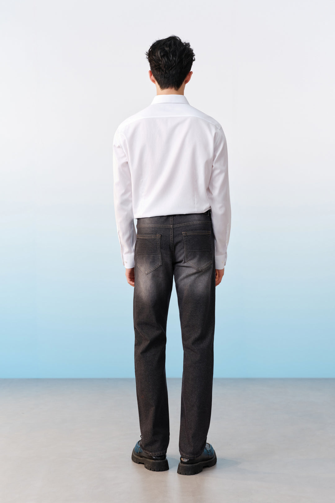 Regular Fit 牛仔褲