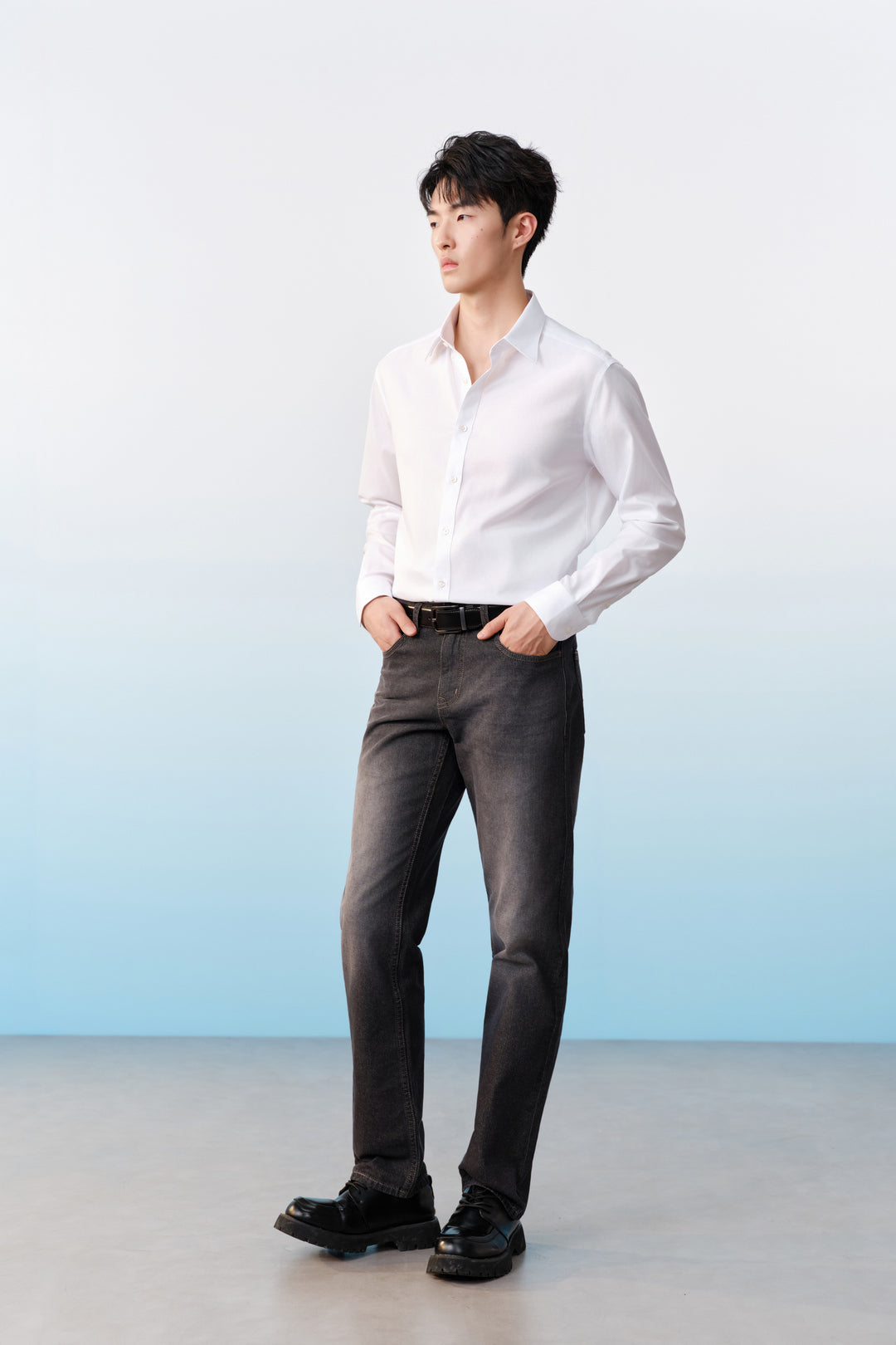 Regular Fit 牛仔褲