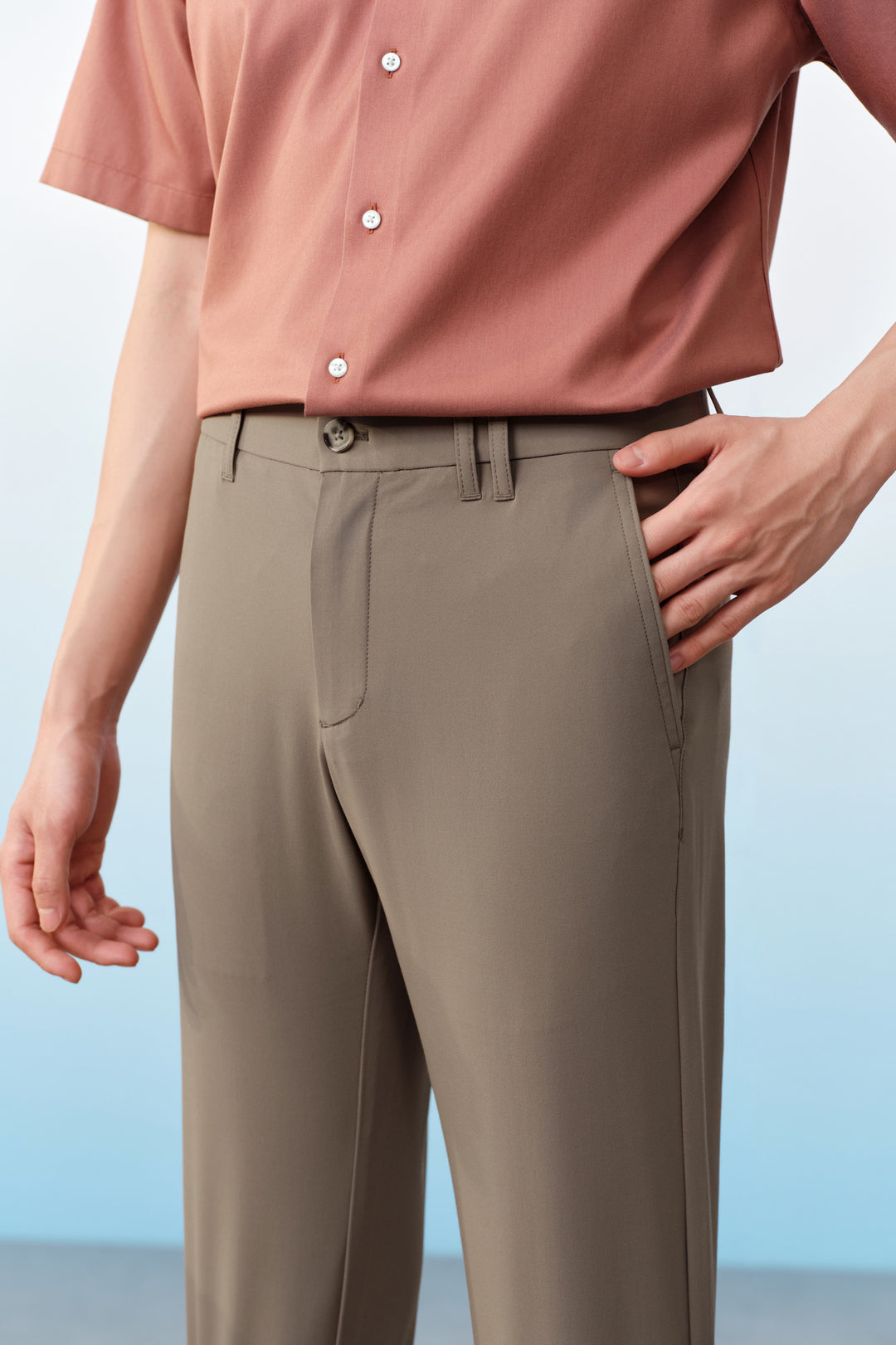 Regular Fit 休閒長褲