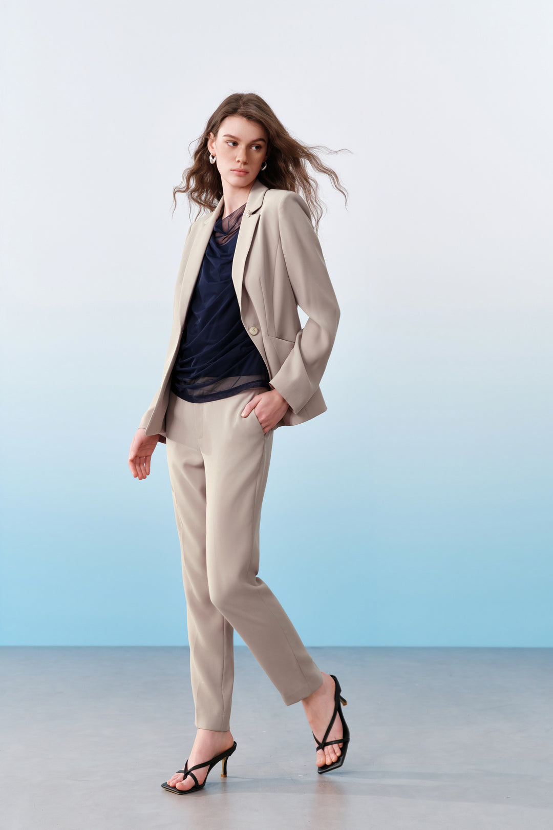 Cool Touch Notch Lapel Suit Blazer With Brooch