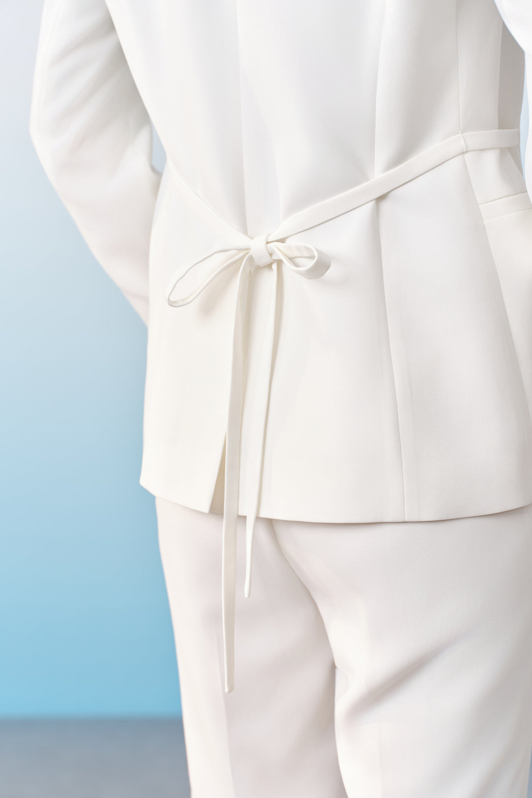 UV Protection | Peak Lapel Suit Blazer