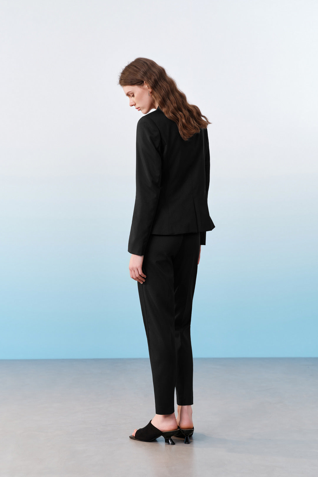 Three Proof Finish | Peak Lapel Suit Blazer