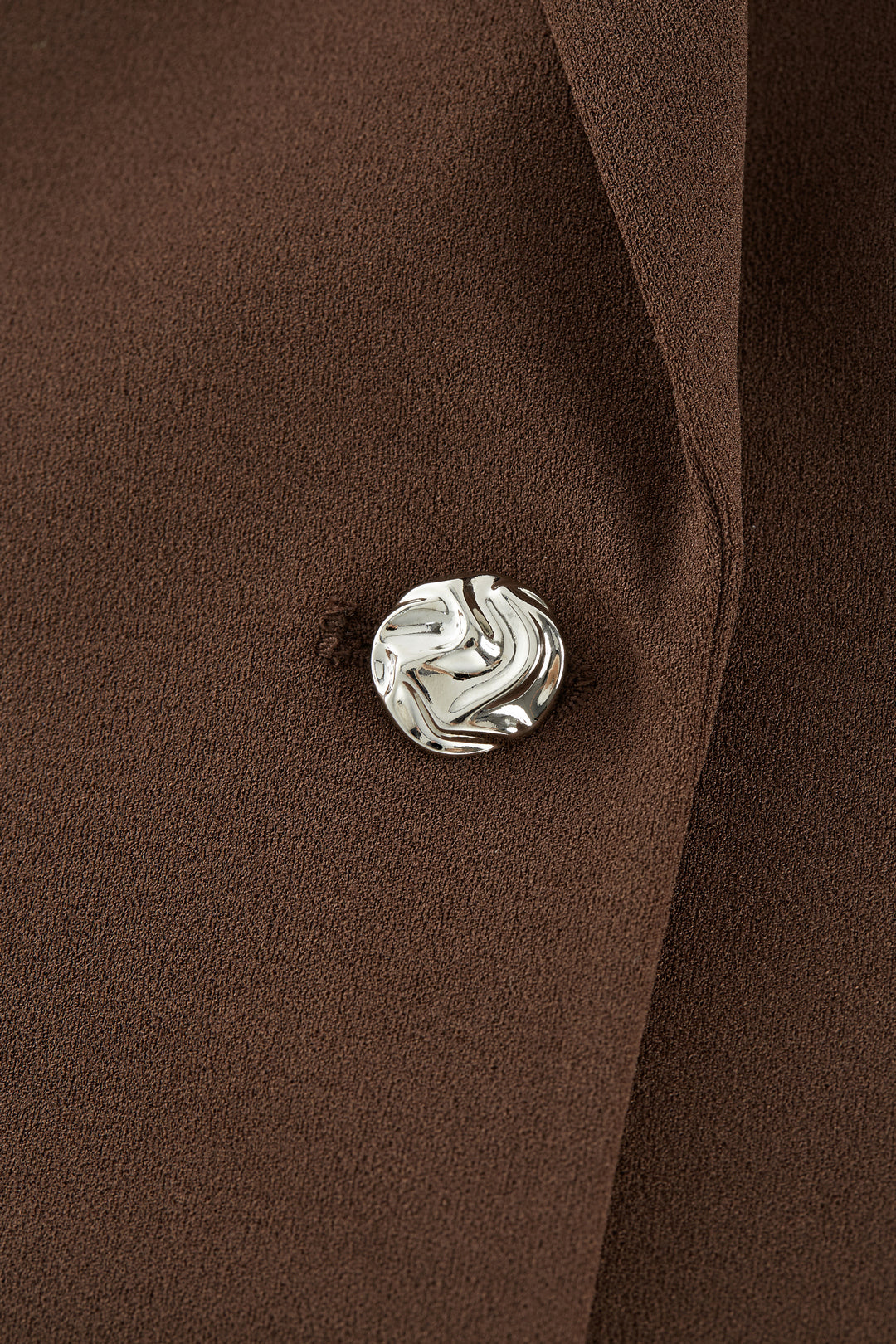 UV Protection | Notch Lapel 標準領獨立西裝外套(配可拆卸胸針)