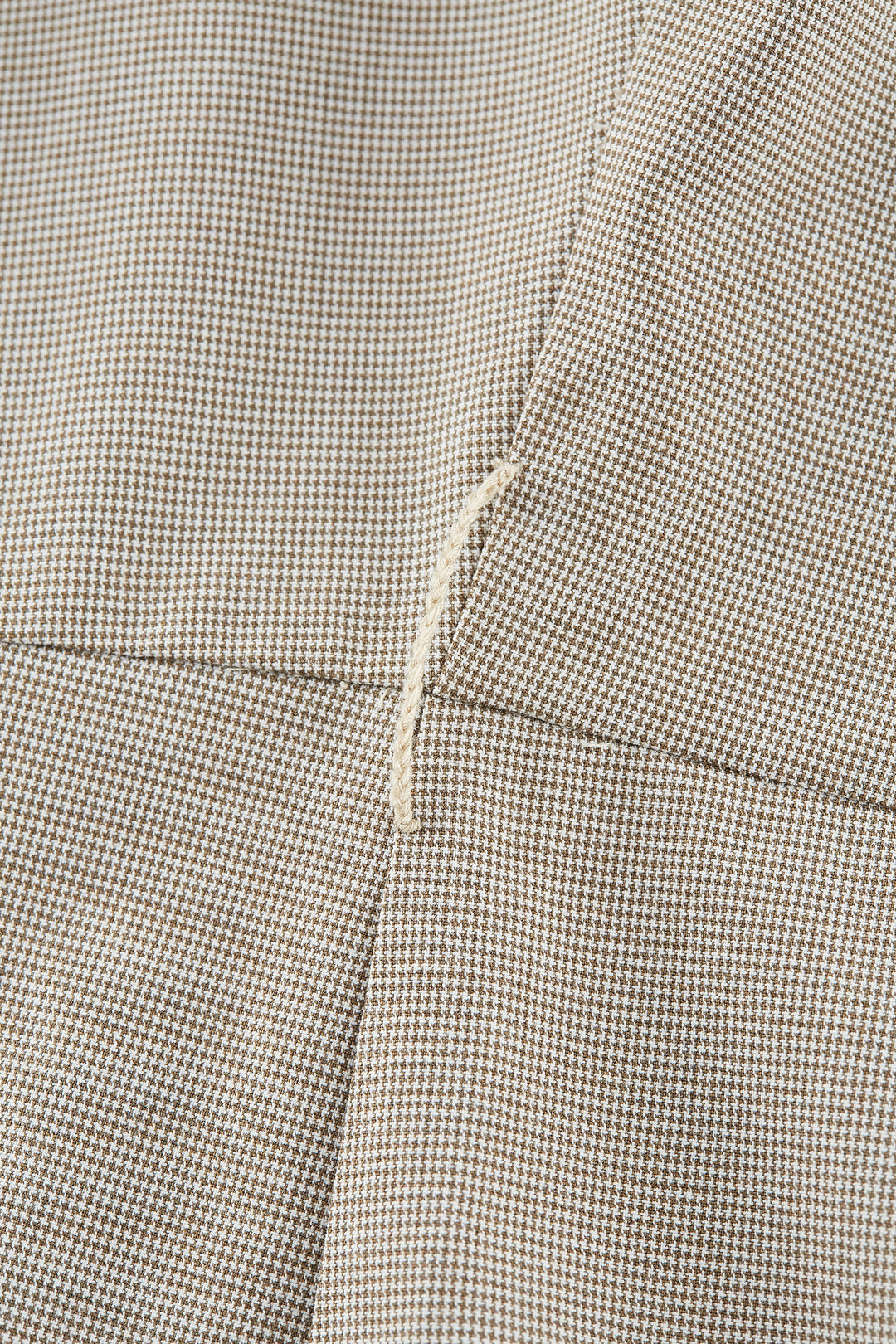 Round Neck 圓領連身裙(配同色流蘇細節腰帶)