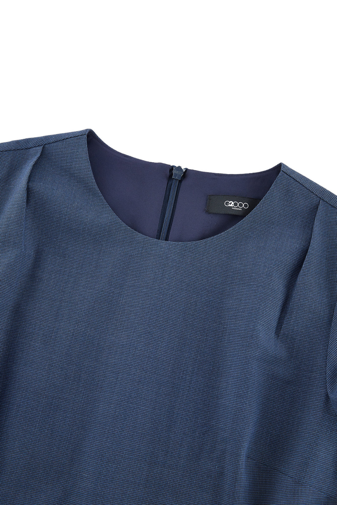 Round Neck 圓領連身裙(配同色流蘇細節腰帶)