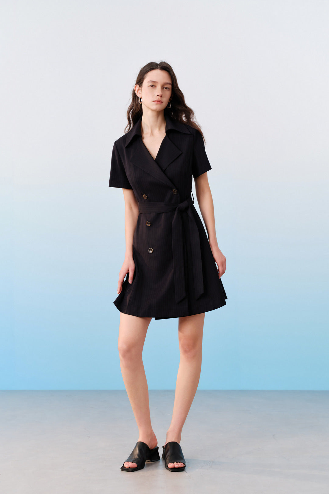 Wide lapel collar Short Sleeve Dress With Matching Self-Fabric Tie Belt