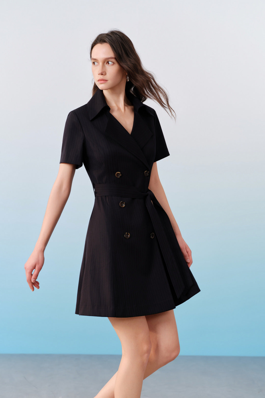 Wide lapel collar Short Sleeve Dress With Matching Self-Fabric Tie Belt