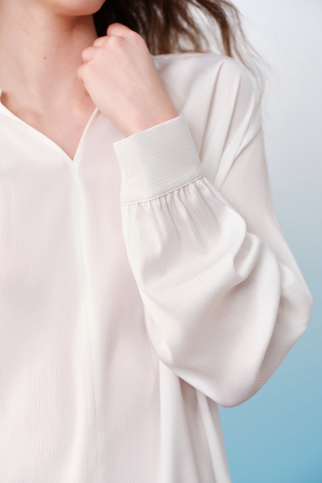 V Neck V領襯衫
