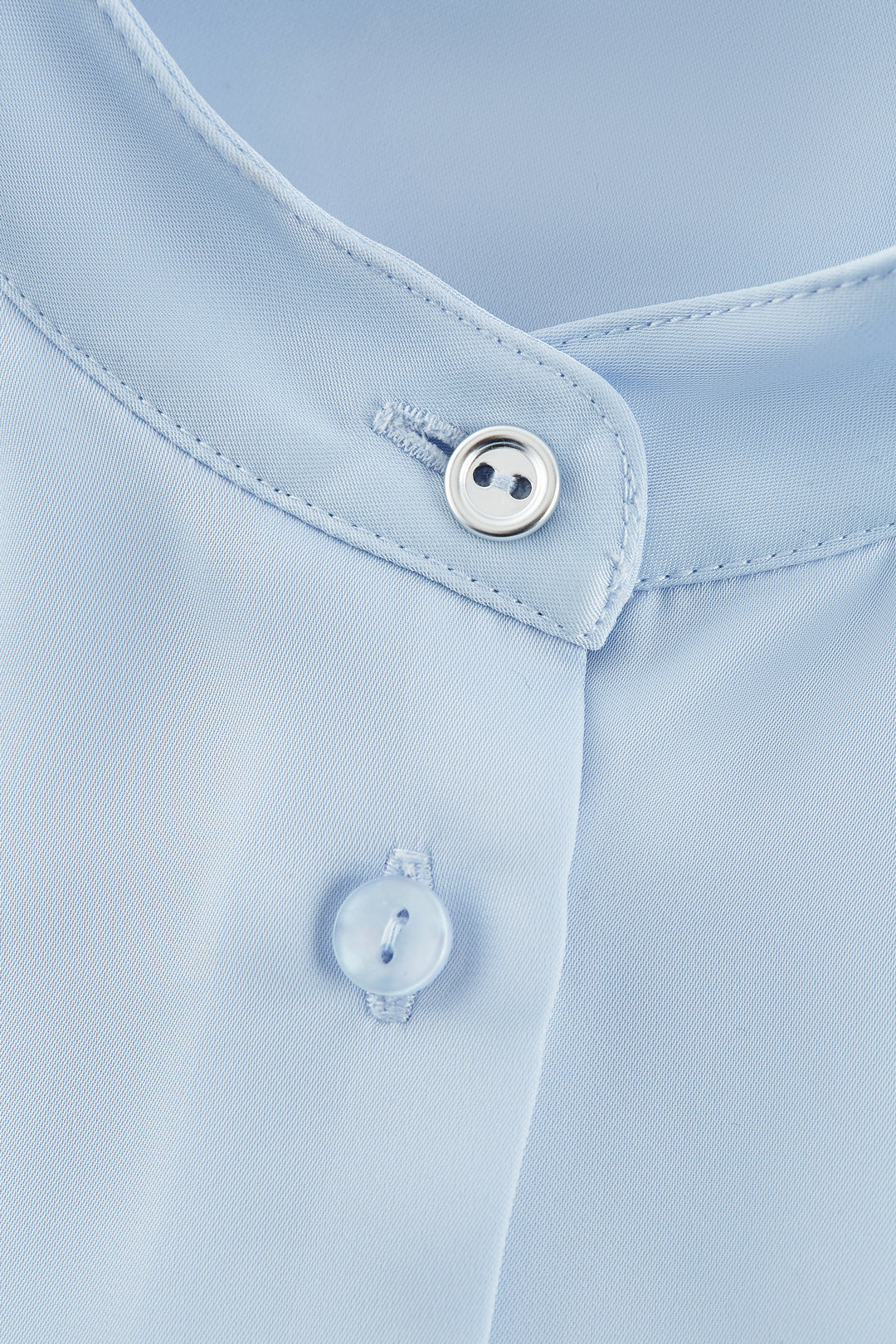 Stand Collar 企領襯衫(配可拆卸迷你圍巾)
