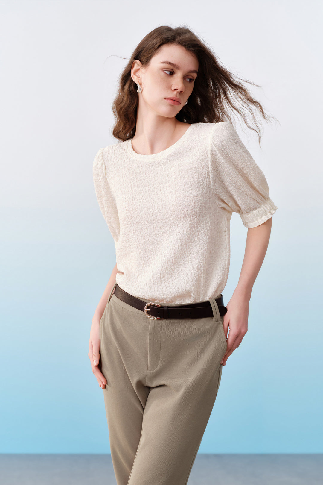 Round Neck 圓領切駁衫