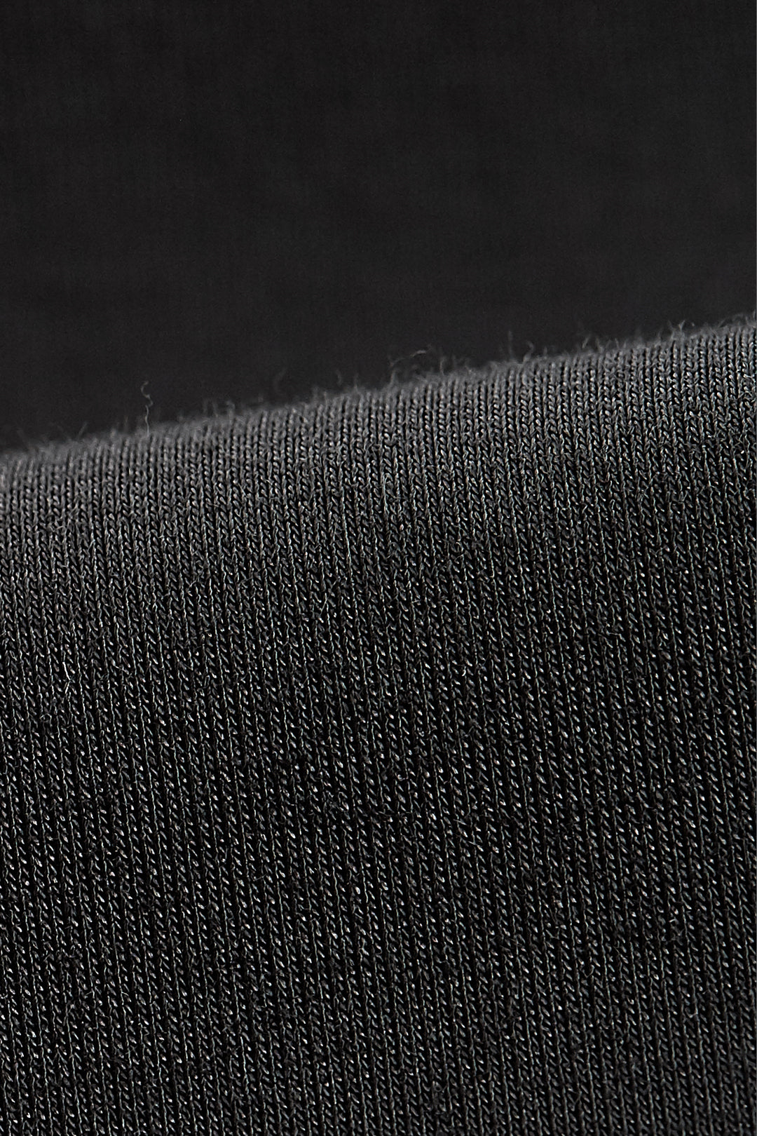 Round Neck 圓領切駁衫