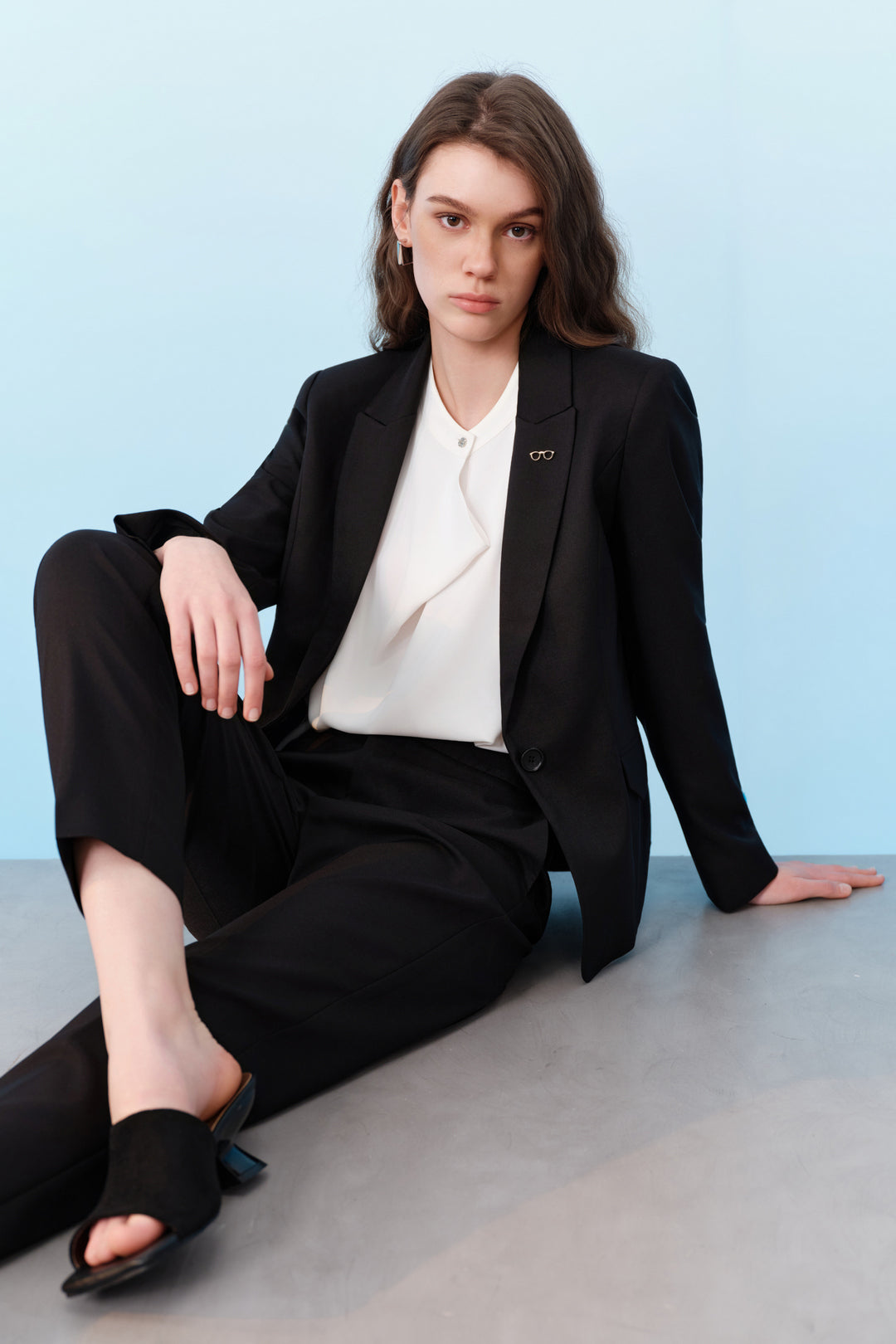 G2000 WOMAN-three-proof-finish-hip-hanger-suit-pants-61251006-Black