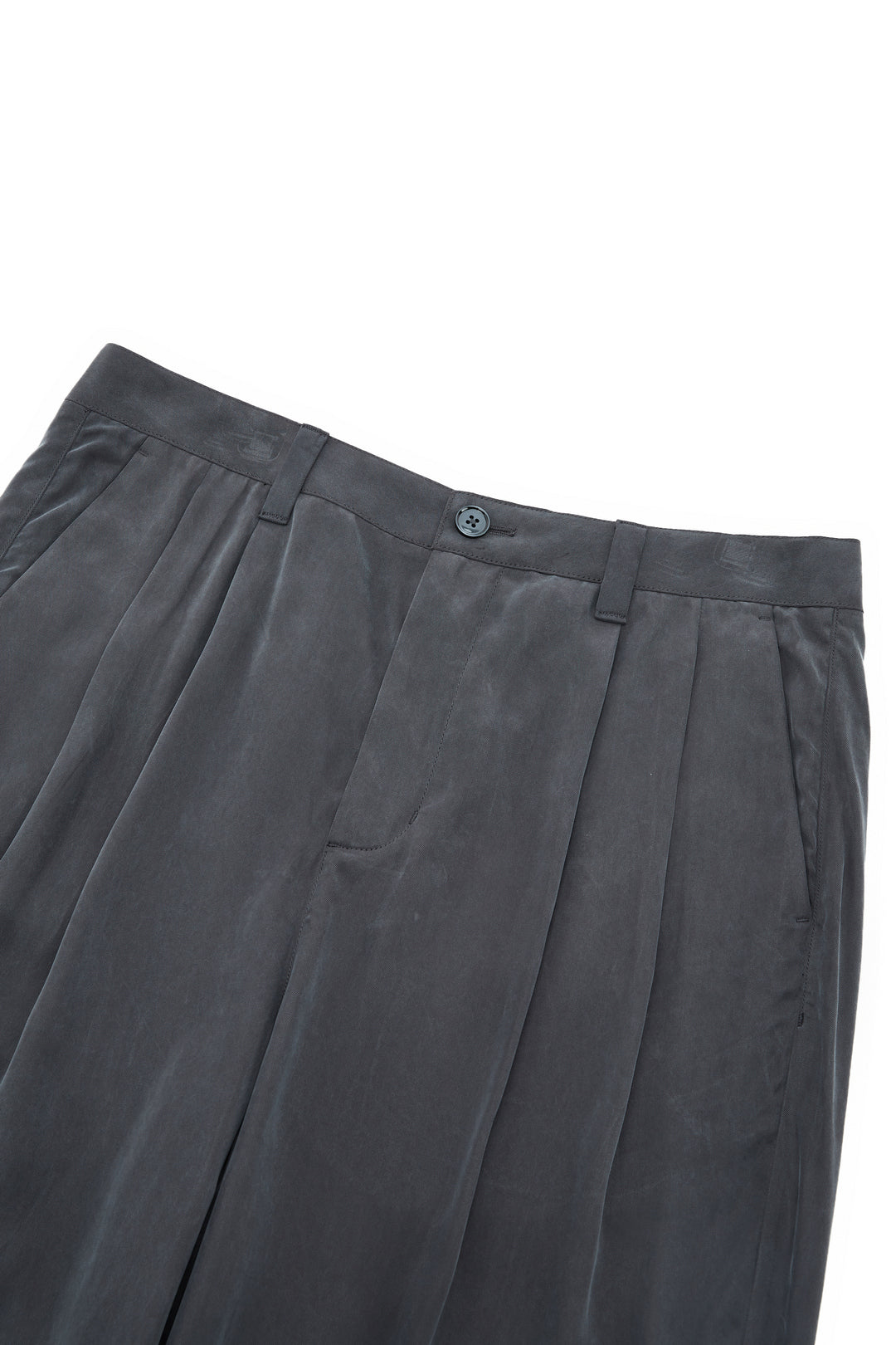 BLAACK | Wide Tapered Fit Chinos