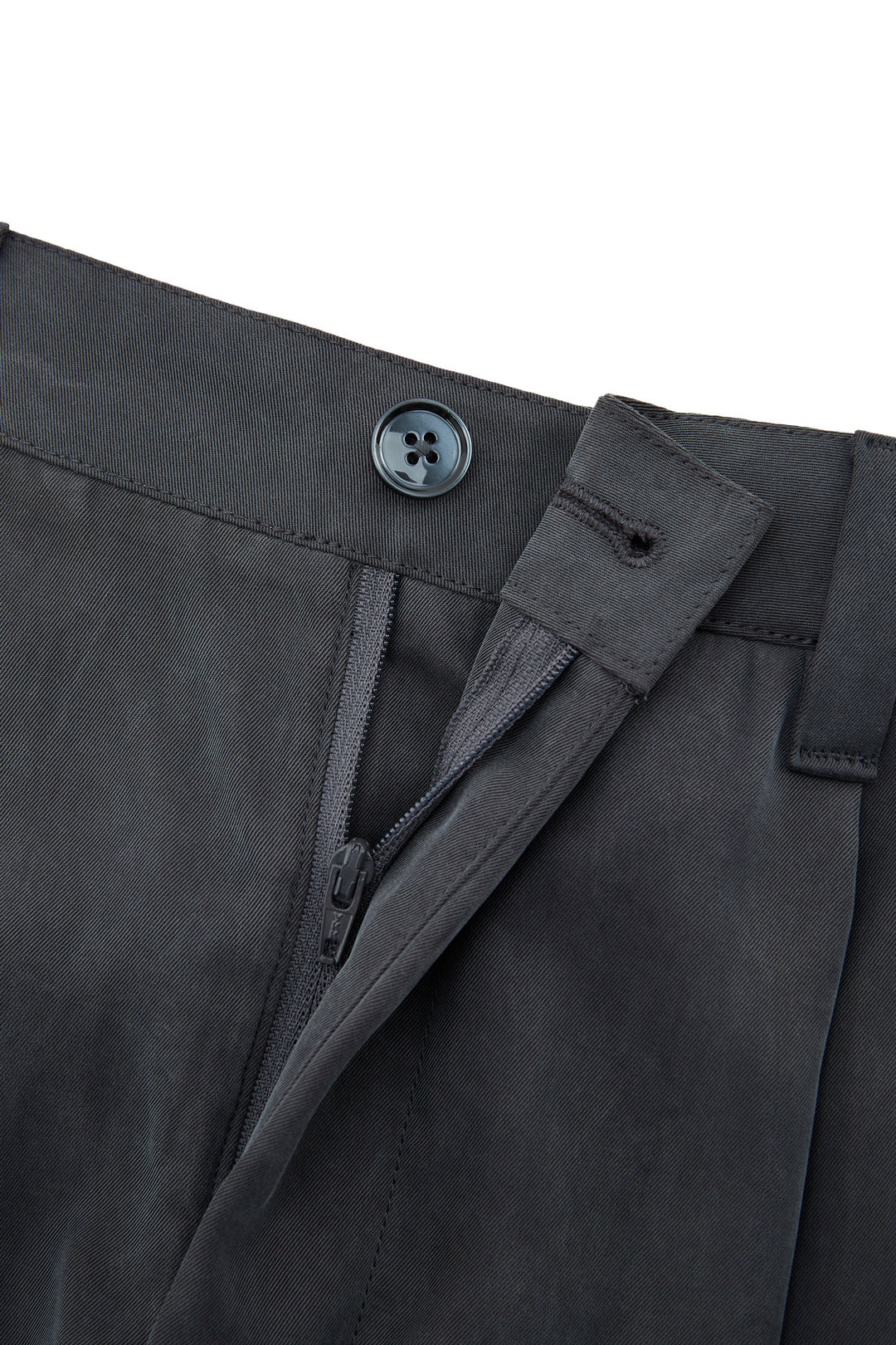 BLAACK | Wide Tapered Fit Chinos