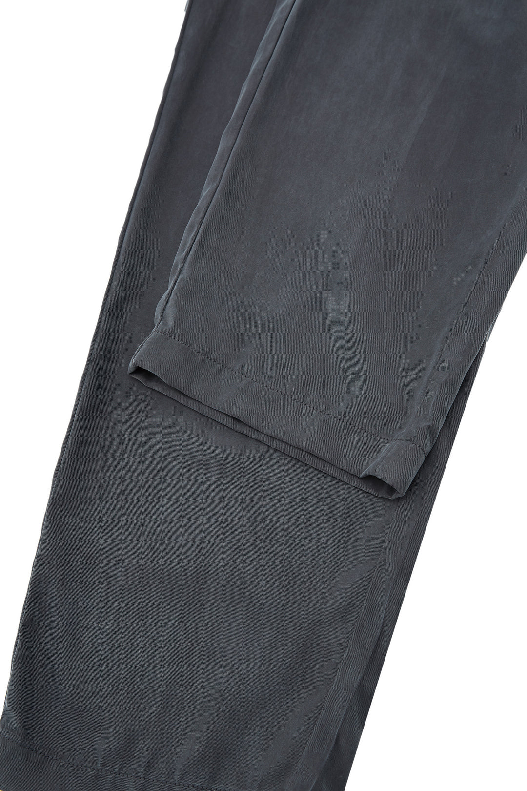 BLAACK | Wide Tapered Fit Chinos