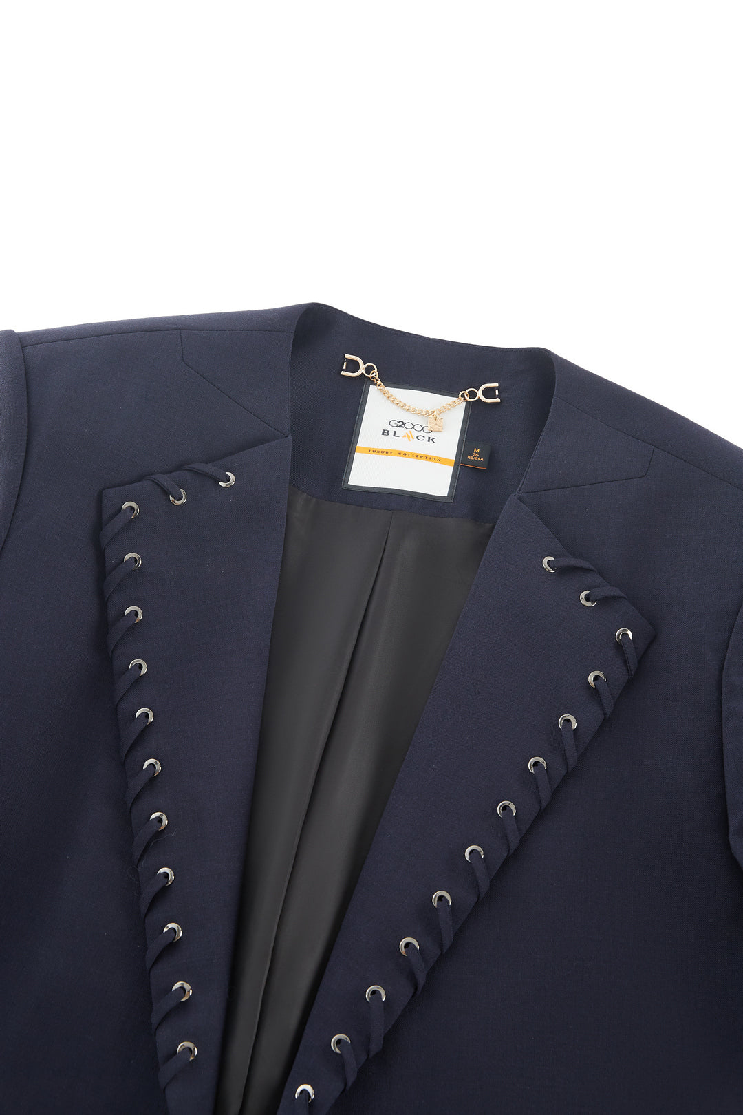 LUXURY | 100% Wool | Lapel With Metal Studs And Self Fabric Looping 金屬鉚釘和自布環的翻領獨立西裝外套(配墊肩)