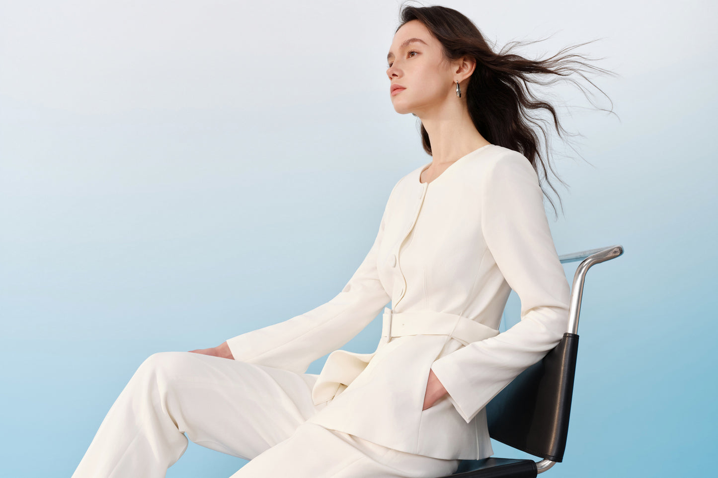BLAACK | Machine Washable | Round Neck Suit Blazer