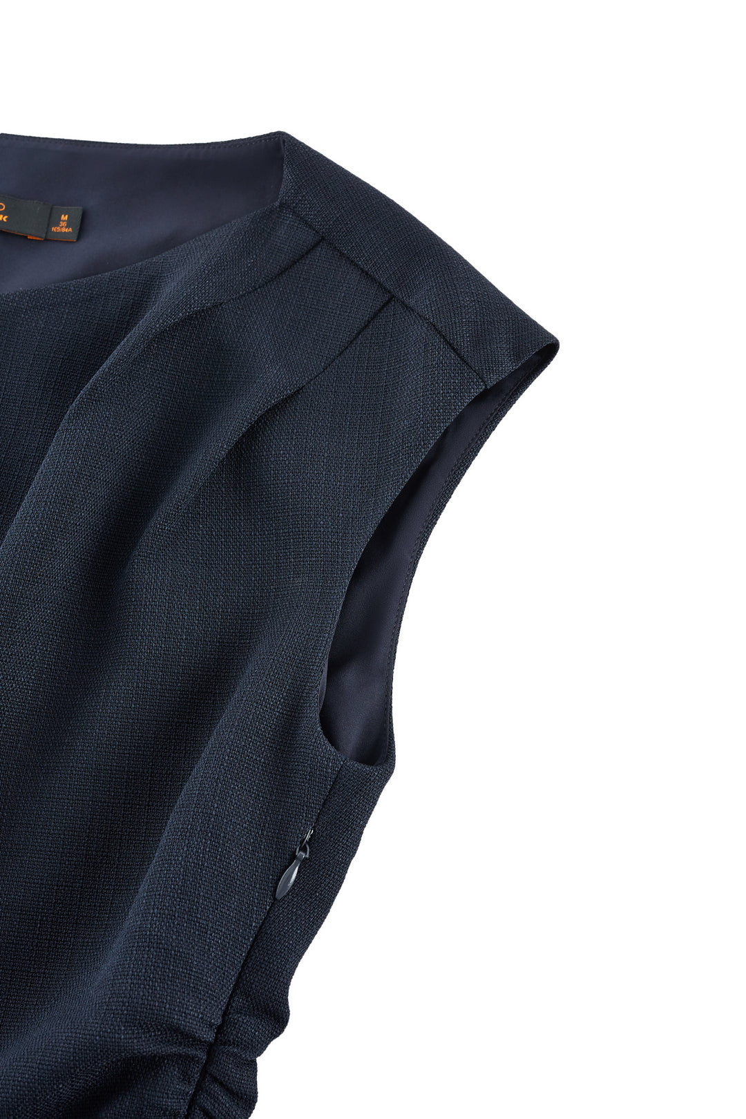 BLAACK | Asymmetrical Neckline 不對稱領口連身裙(配寬版扣環撞色腰帶)