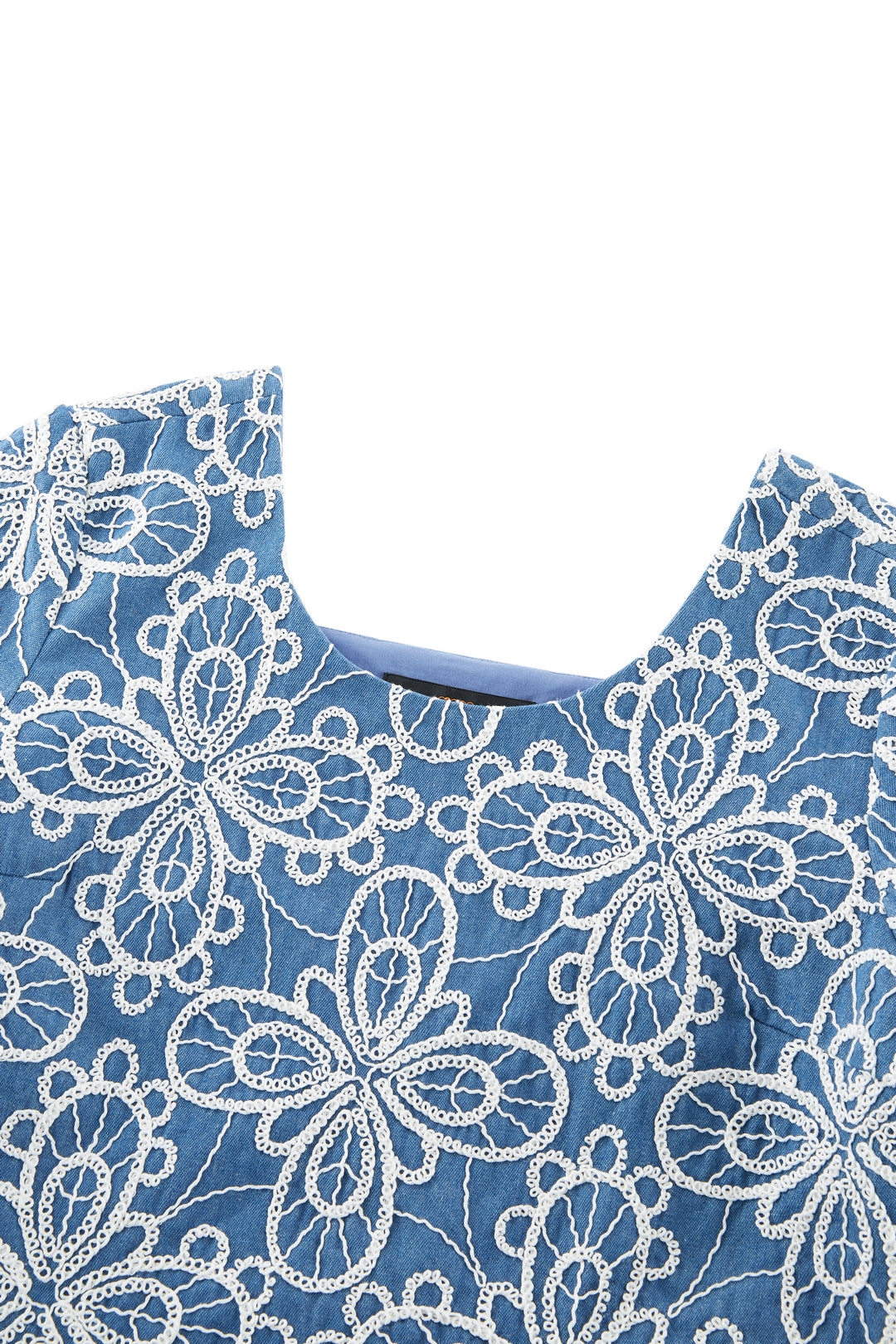 BLAACK | Front Round Collar & Back Square Neck Blouse