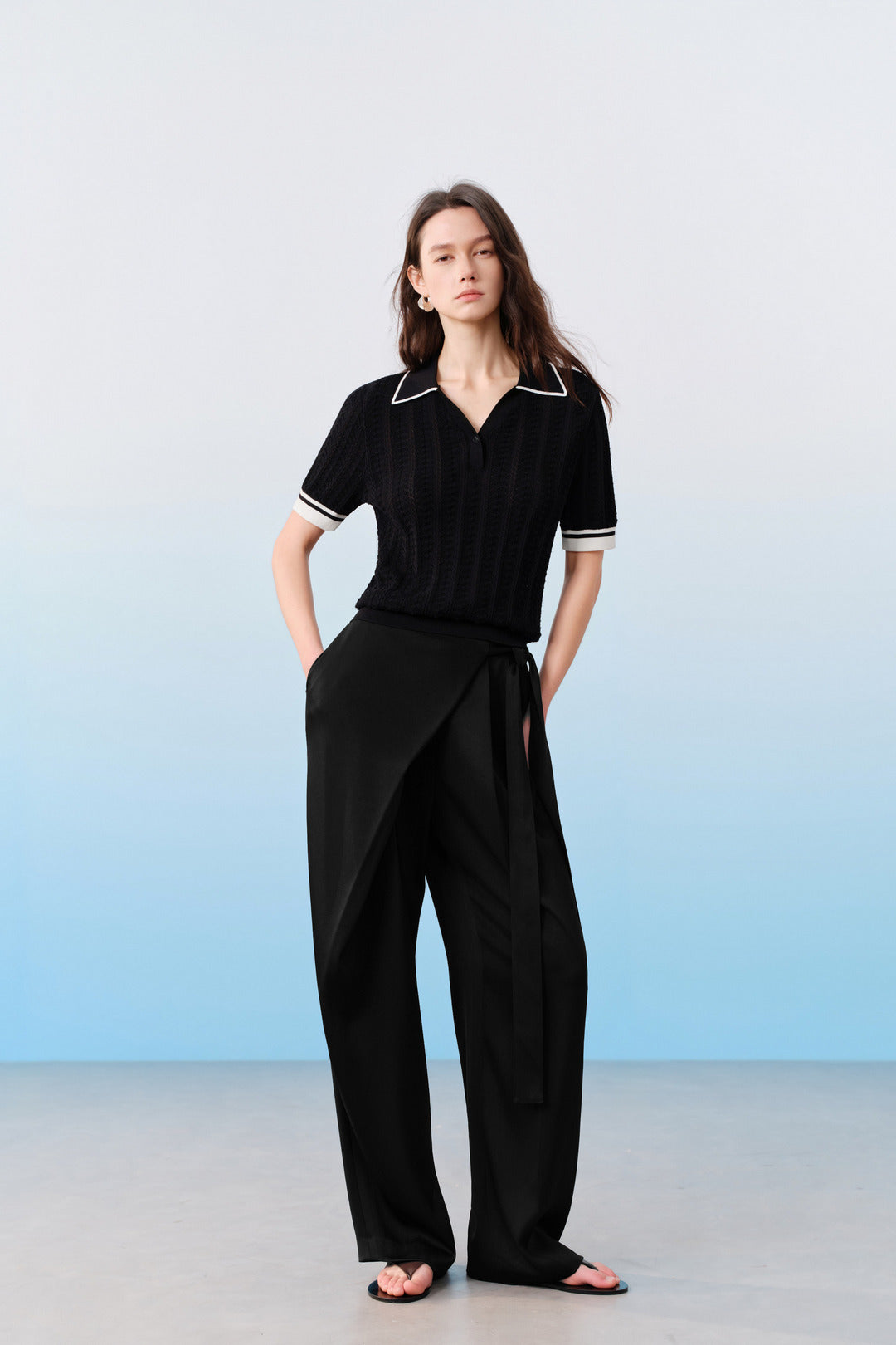 BLAACK | 100% Cotton Round Neck Knit Sweater