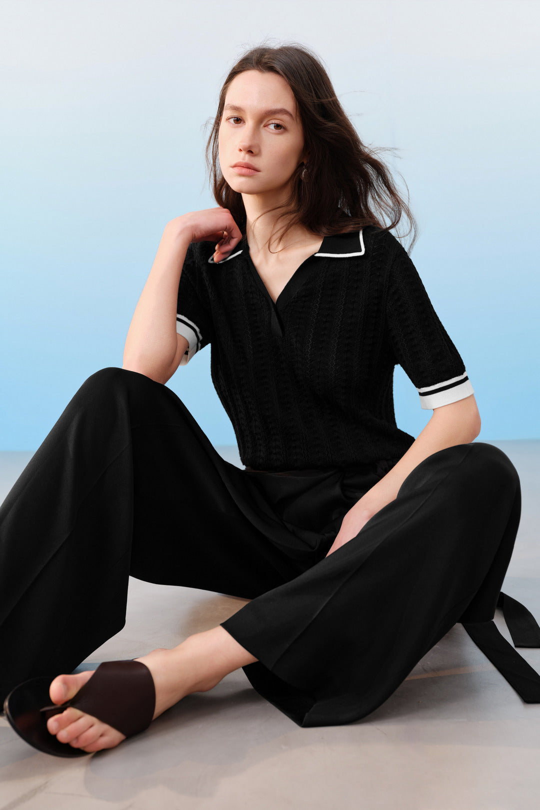 BLAACK | 100% Cotton Round Neck Knit Sweater