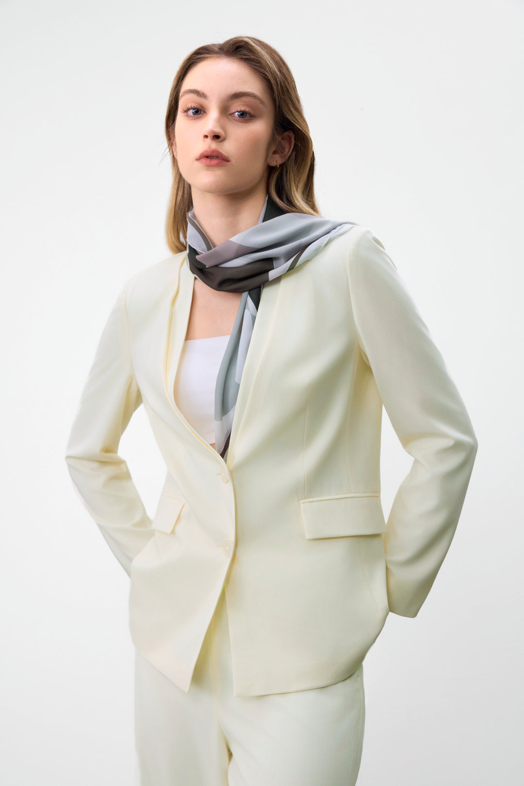 G2000 WOMAN-cool-touch-v-neck-suit-blazer-63212004-Yellow