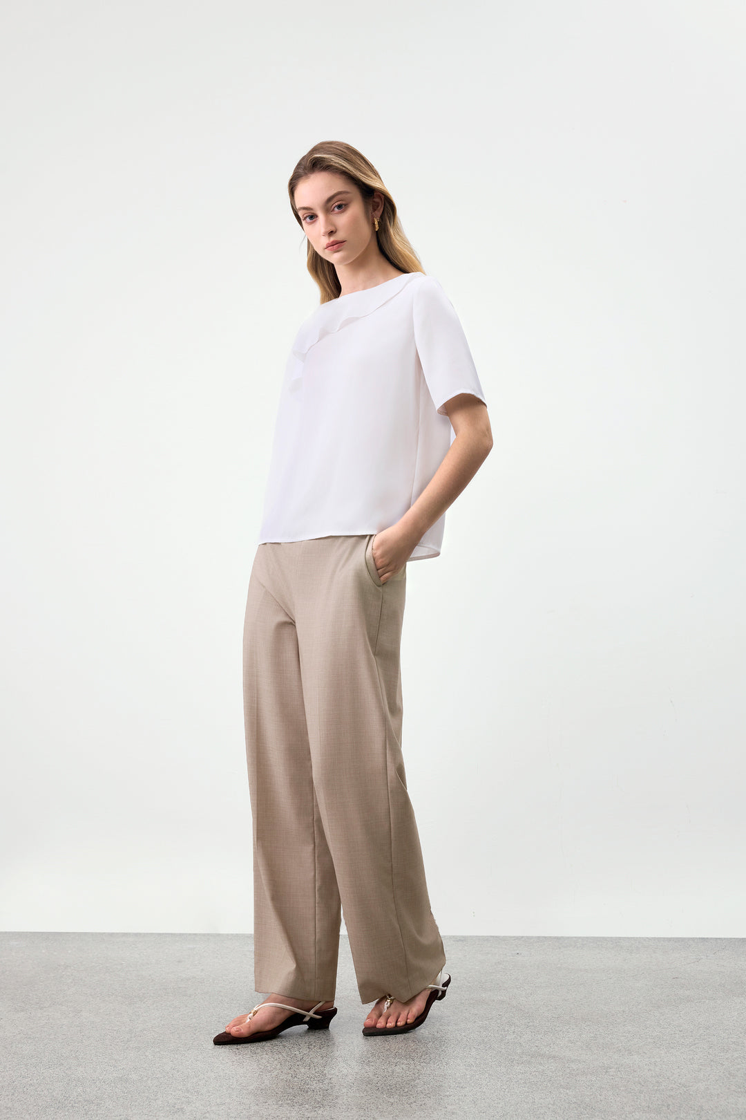 Round Neck 圓領襯衫