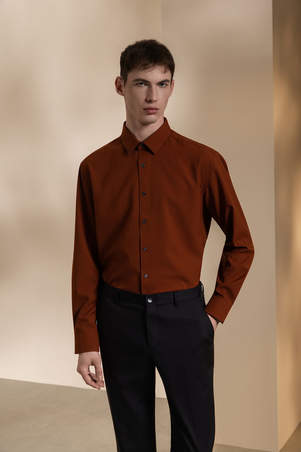 G2000 MAN-non-iron-textured-stripe-long-sleeve-dress-shirt-66122232-Red
