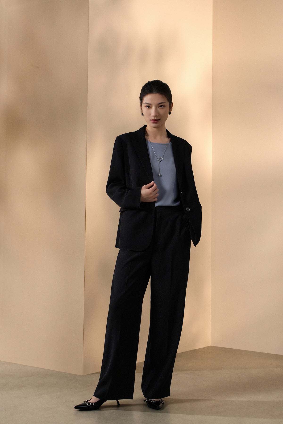 G2000 WOMAN-twill-peak-lapel-suit-blazer-66211165-Black