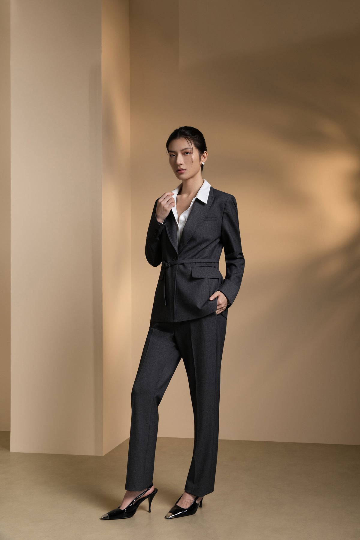 G2000 WOMAN-twill-peak-lapel-blazer-(with-belt)-66212684-Grey