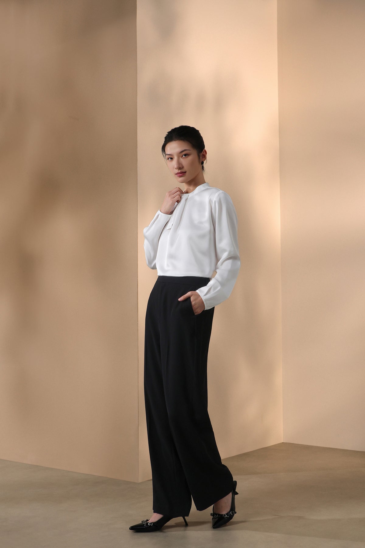 G2000 WOMAN-satin-stand-collar-blouse-66241021-White