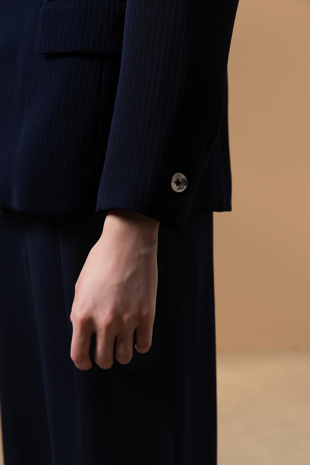 BLAACK | 緹花布 | 標準領 獨立西裝外套